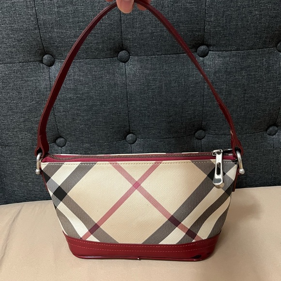 Authentic Burberry mini shoulder bag - Picture 2 of 11
